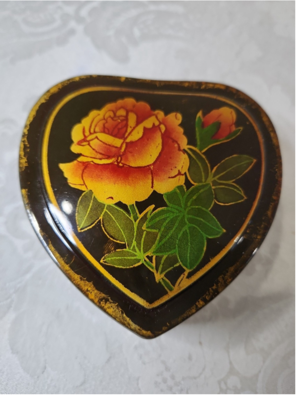 Vintage Chinese Black Lacquer Heart Trinket Box Hand-Painted Roses 3.5 Inch
